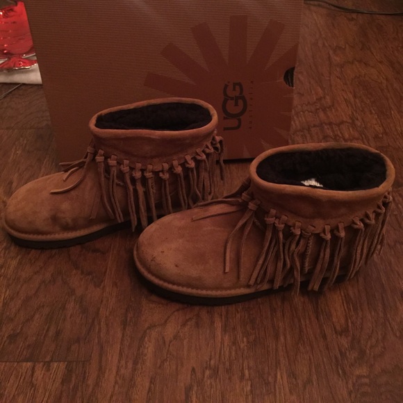 Ugg Wynona Fringe boot chestnut size 7 - Picture 6 of 6